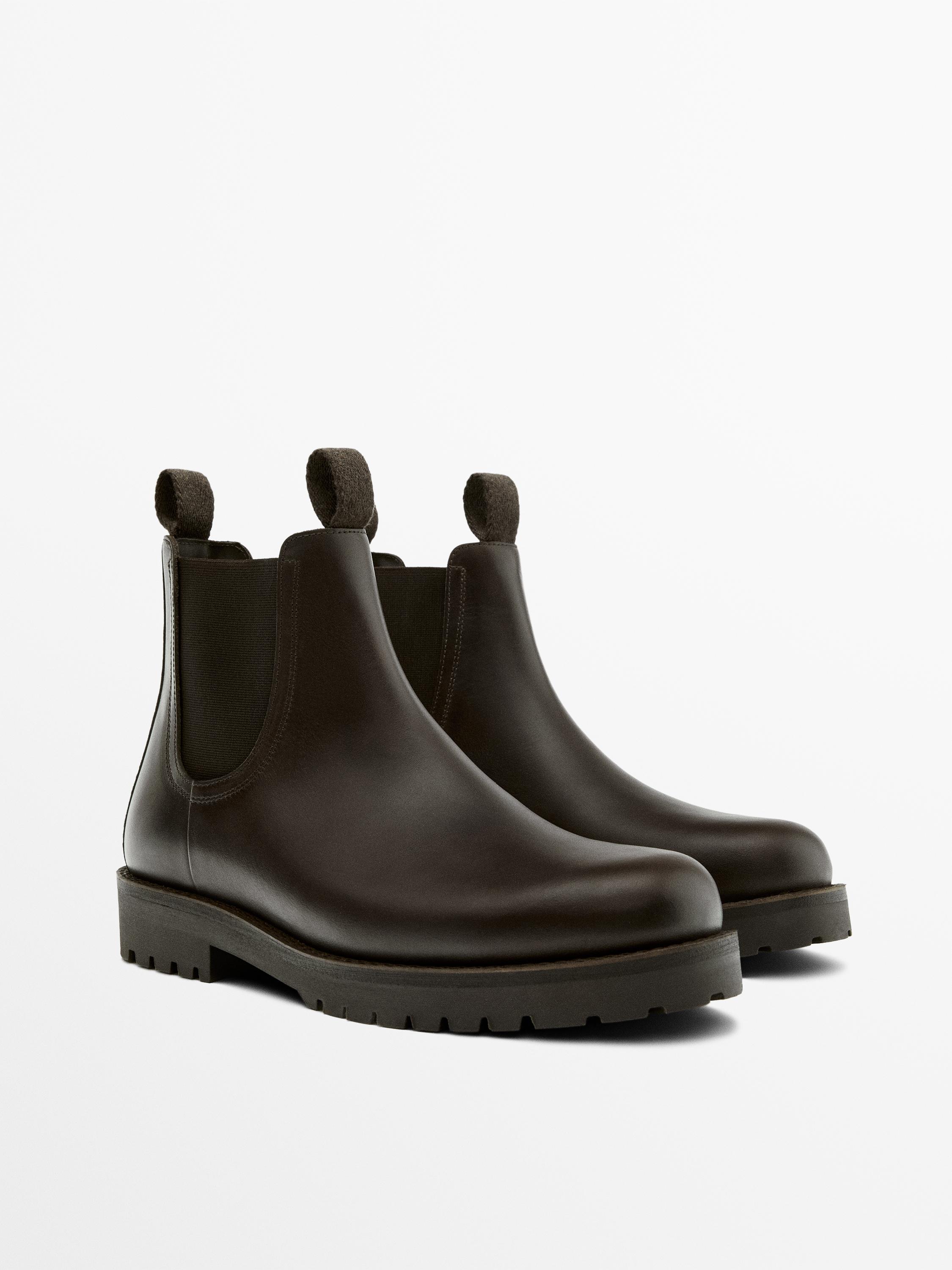 Leather Chelsea boots